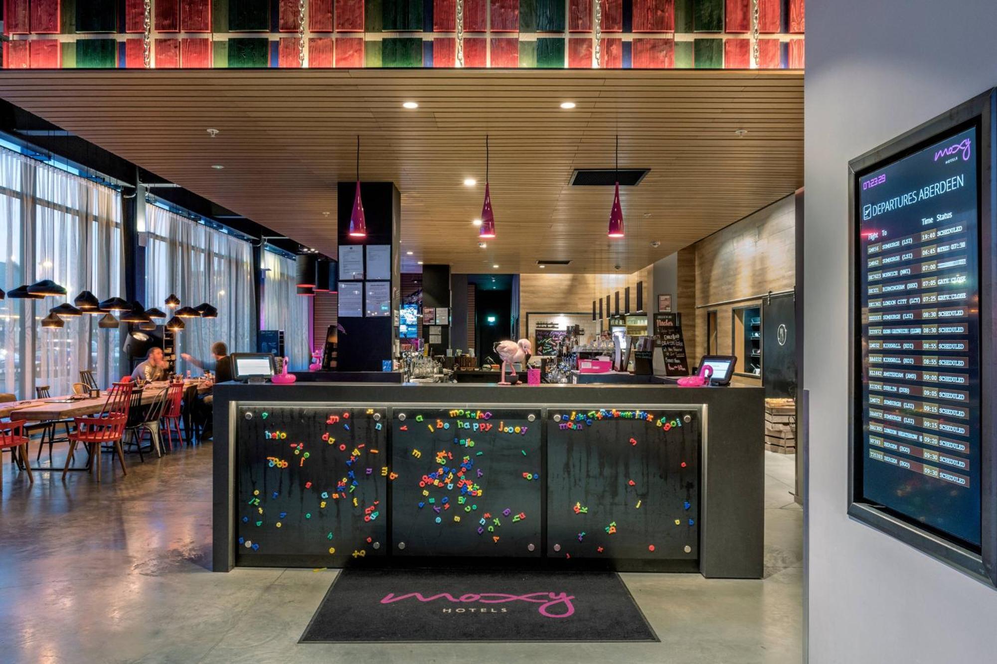 Moxy Aberdeen Airport Dyce Exterior photo